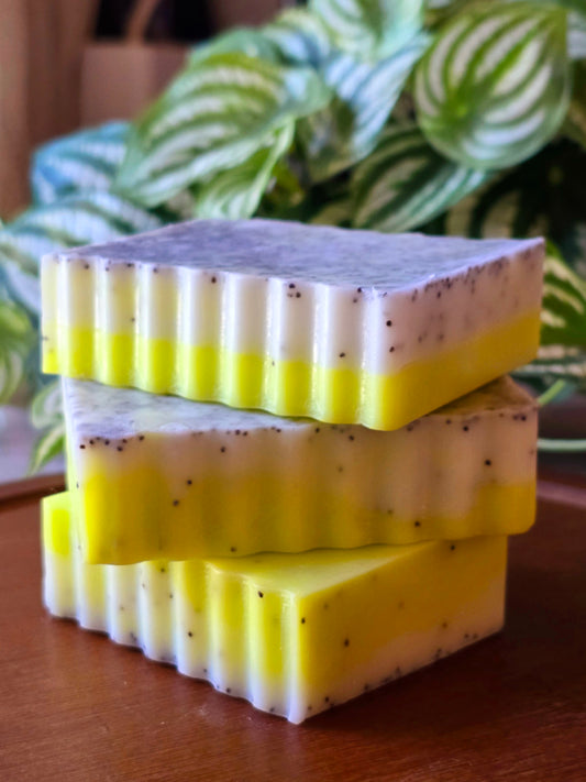 Handmade Natural Soap Bar - Lemon & Poppy