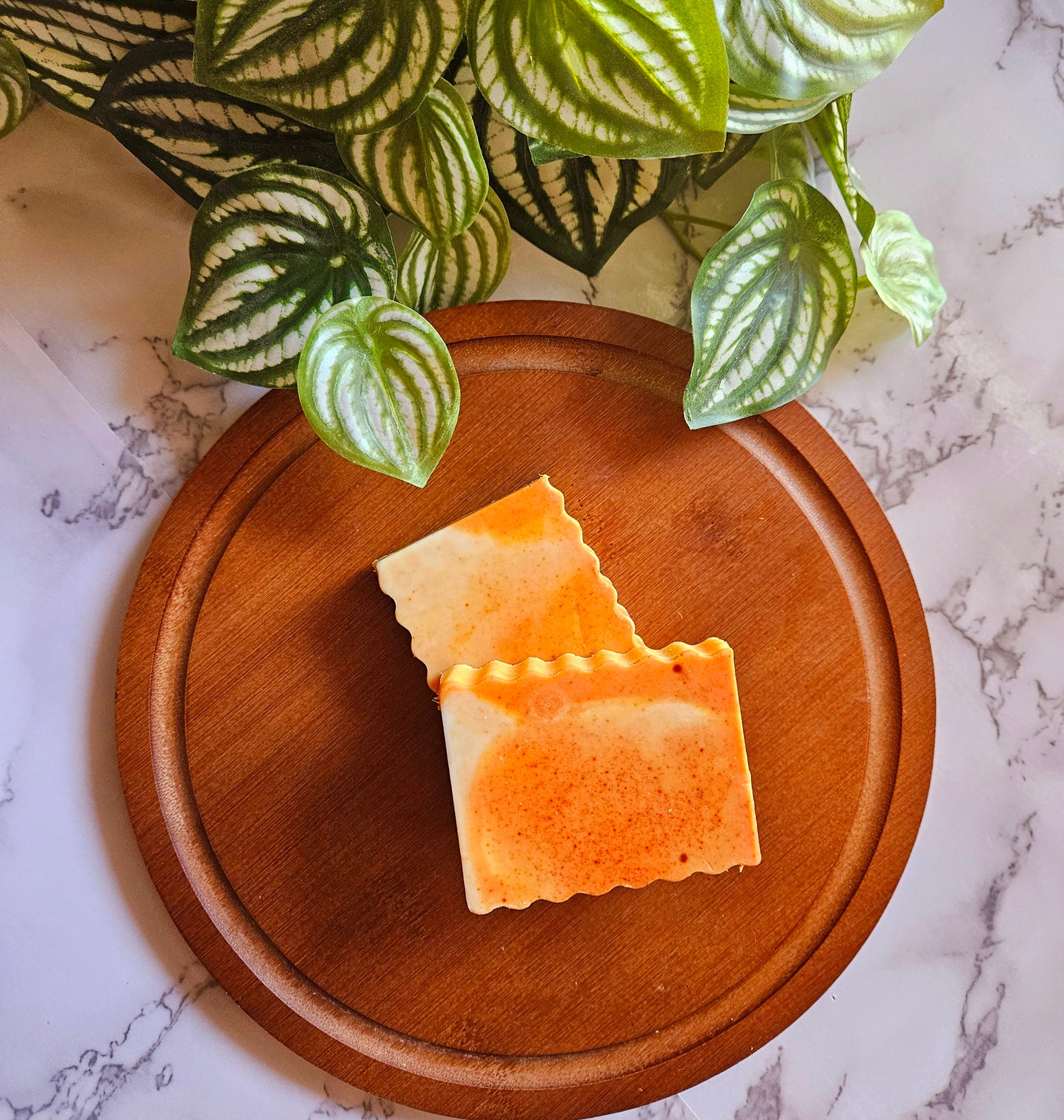 Handmade Natural Soap Bar - Turmeric & Sandalwood